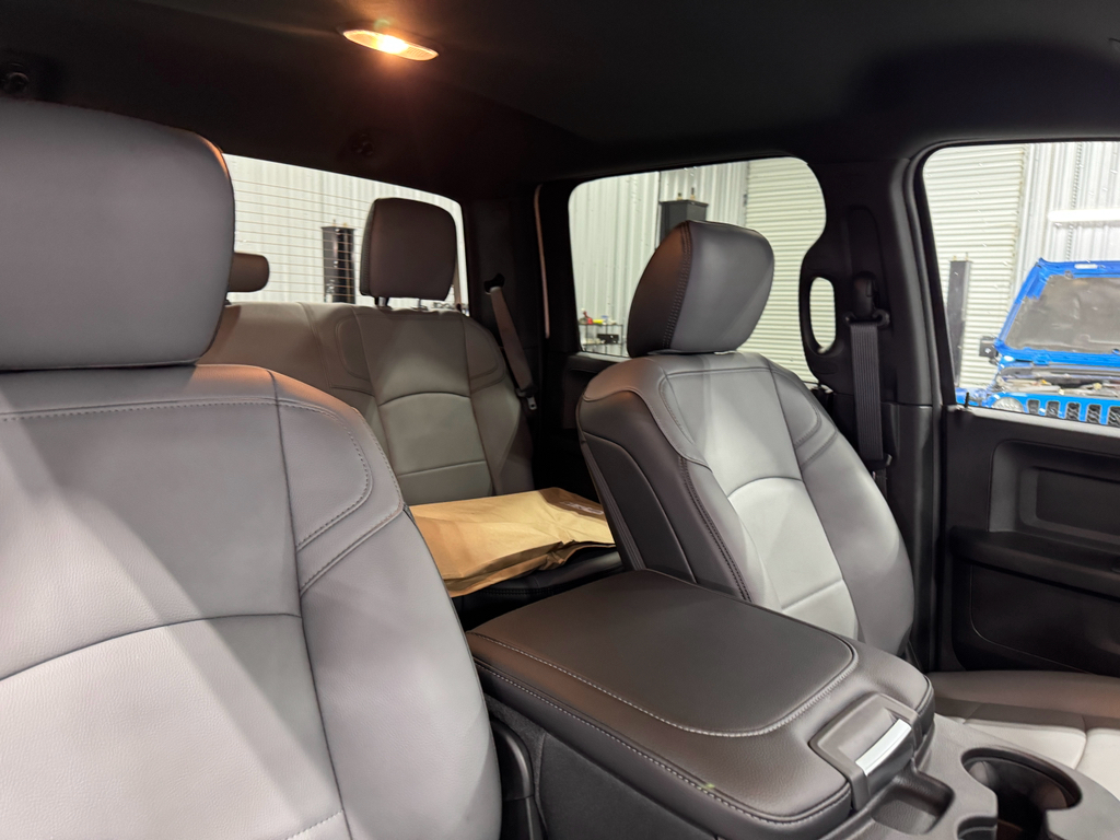 2025 Ram 4500 Tradesman photo 10