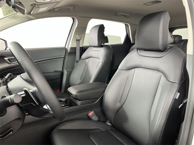 2025 Kia Sportage Hybrid EX photo 3