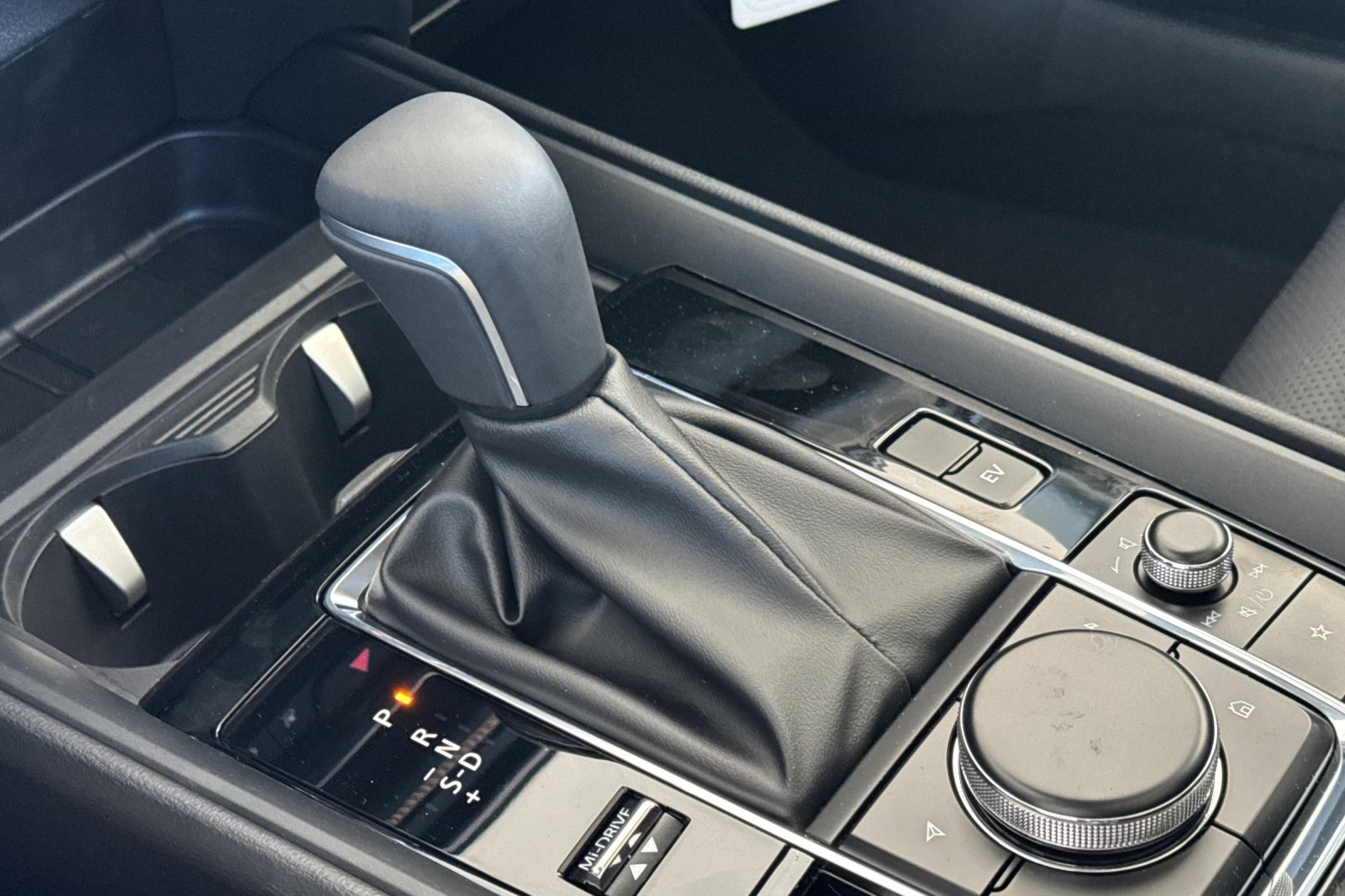 2025 Mazda CX-50 Premium Plus photo 19