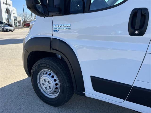 2025 Ram ProMaster 3500 photo 15