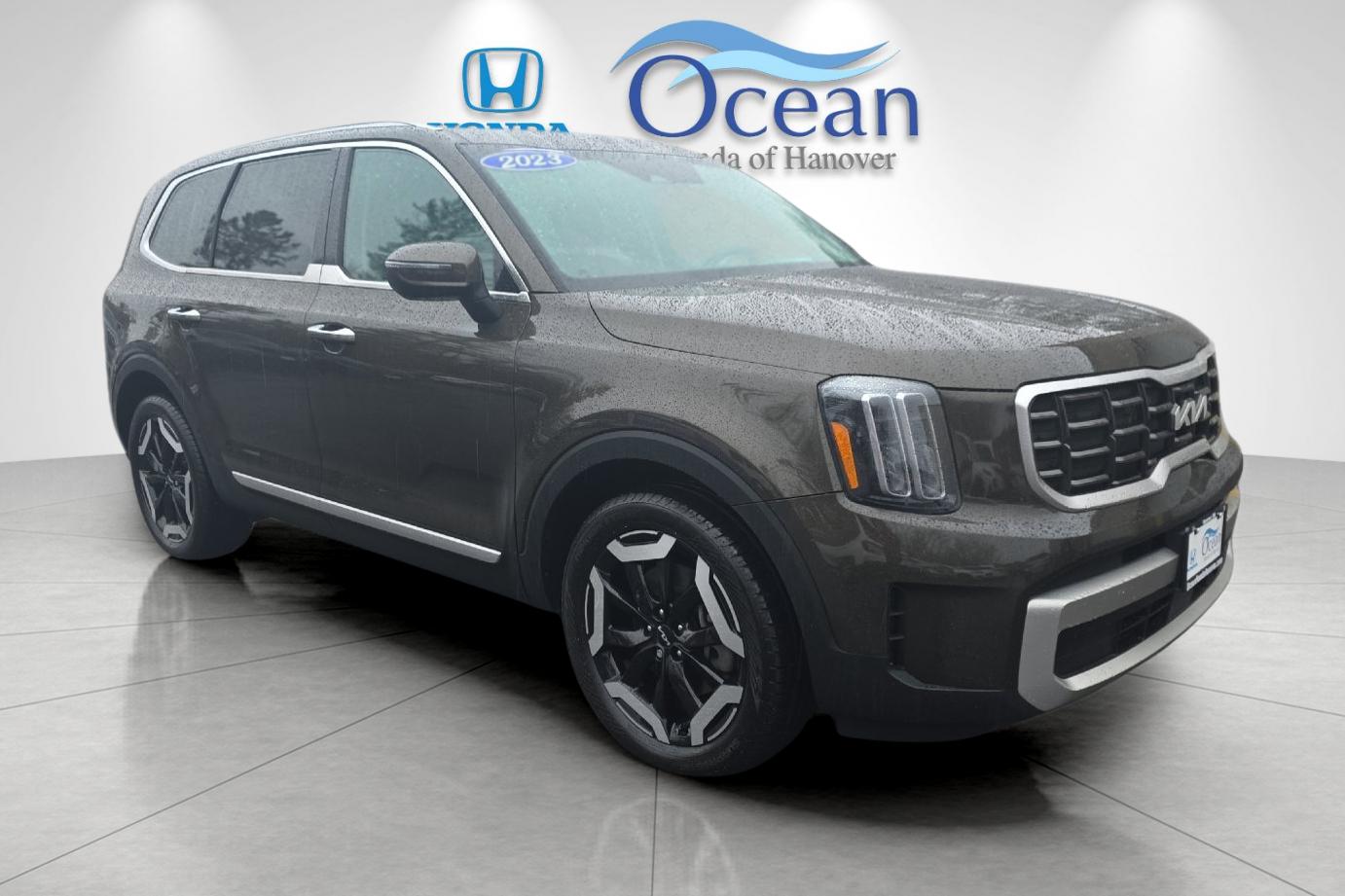 2023 Kia Telluride S's photo