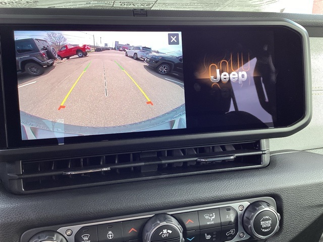 2025 Jeep Wrangler Sport S photo 12