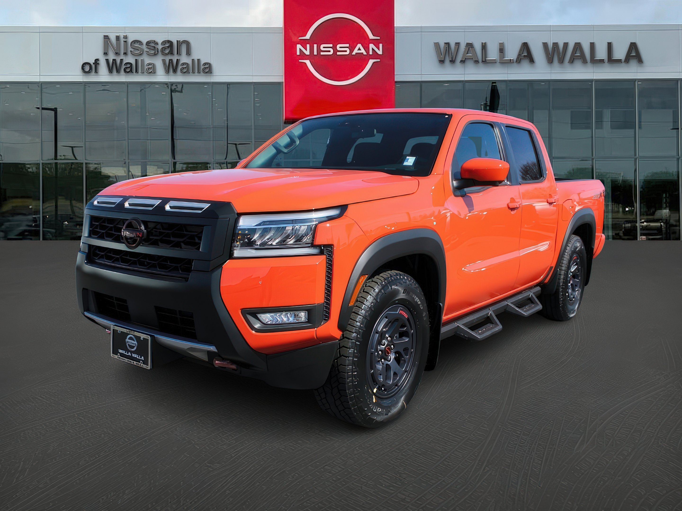 2025 Nissan Frontier PRO-X photo 3