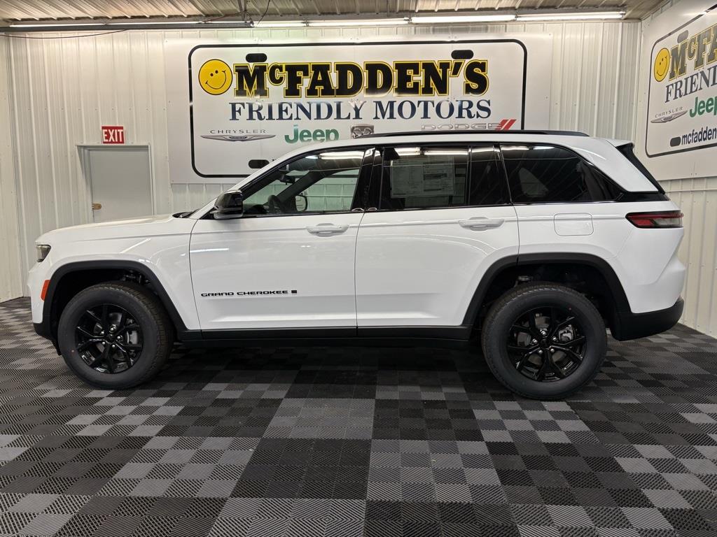 2025 Jeep Grand Cherokee Altitude X photo 5