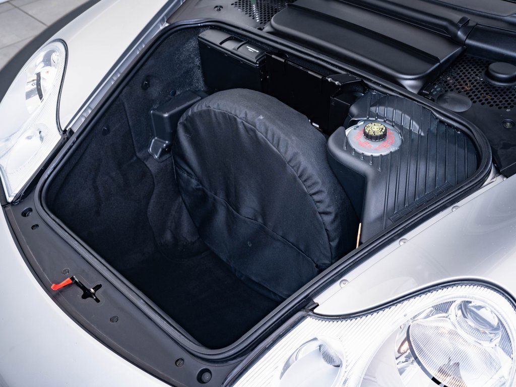2004 Porsche 911 4S photo 28