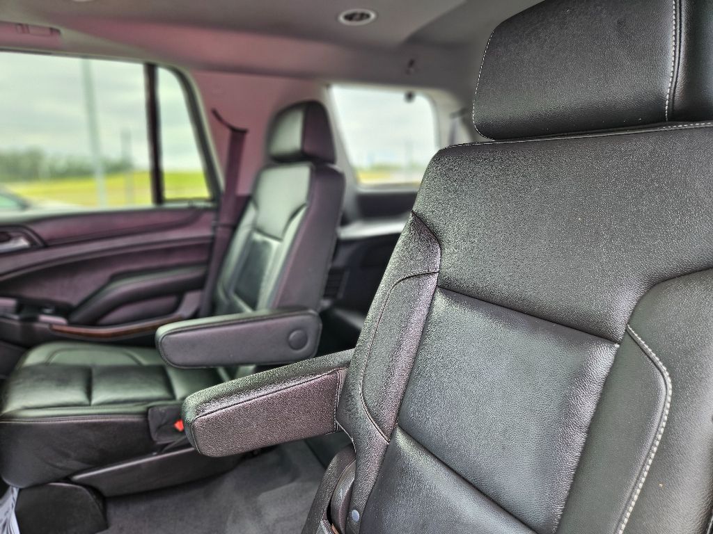 2019 Chevrolet Tahoe LT photo 27