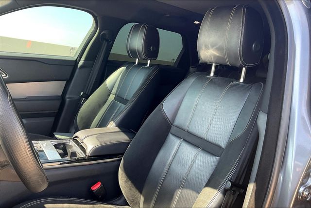 2019 Land Rover Range Rover Velar SE photo 9