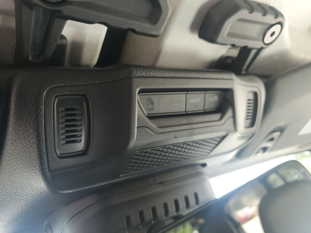 2025 Jeep Wrangler Sahara photo 20