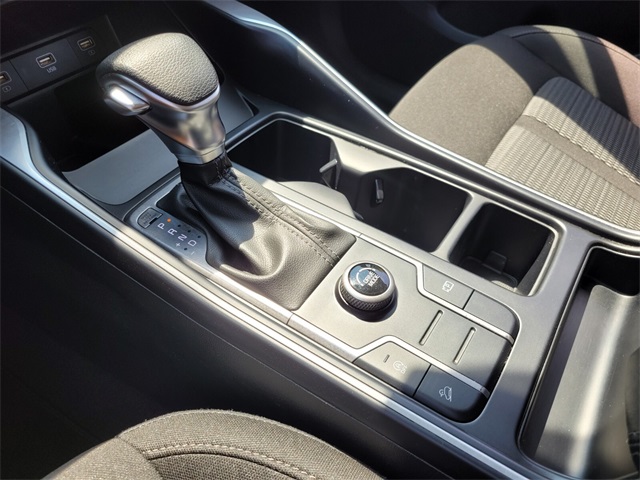 2023 Kia Sorento LX photo 24