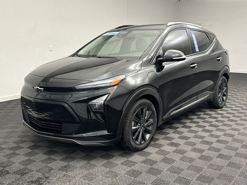 Used 2022 Mosaic Black Metallic Chevrolet Premier image 1