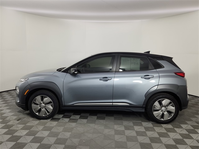 Used 2021 Hyundai Kona EV SEL with VIN KM8K23AG2MU123020 for sale in Highlands Ranch, CO
