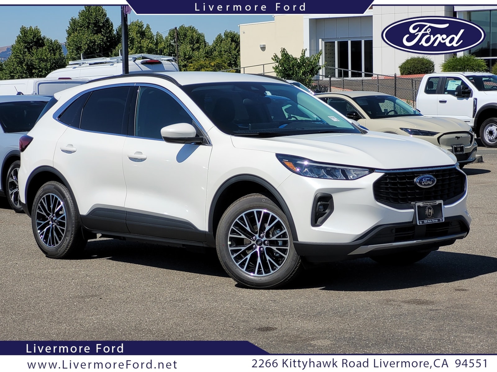 2025 Ford Escape PHEV's photo