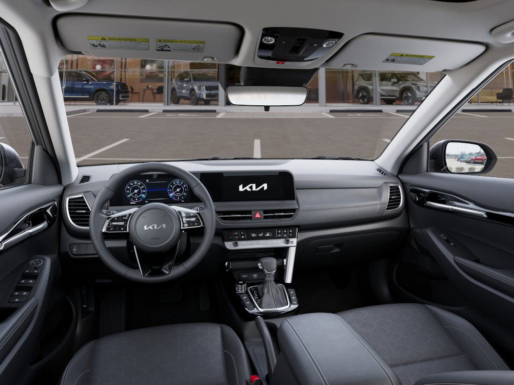 2025 Kia Seltos EX photo 13