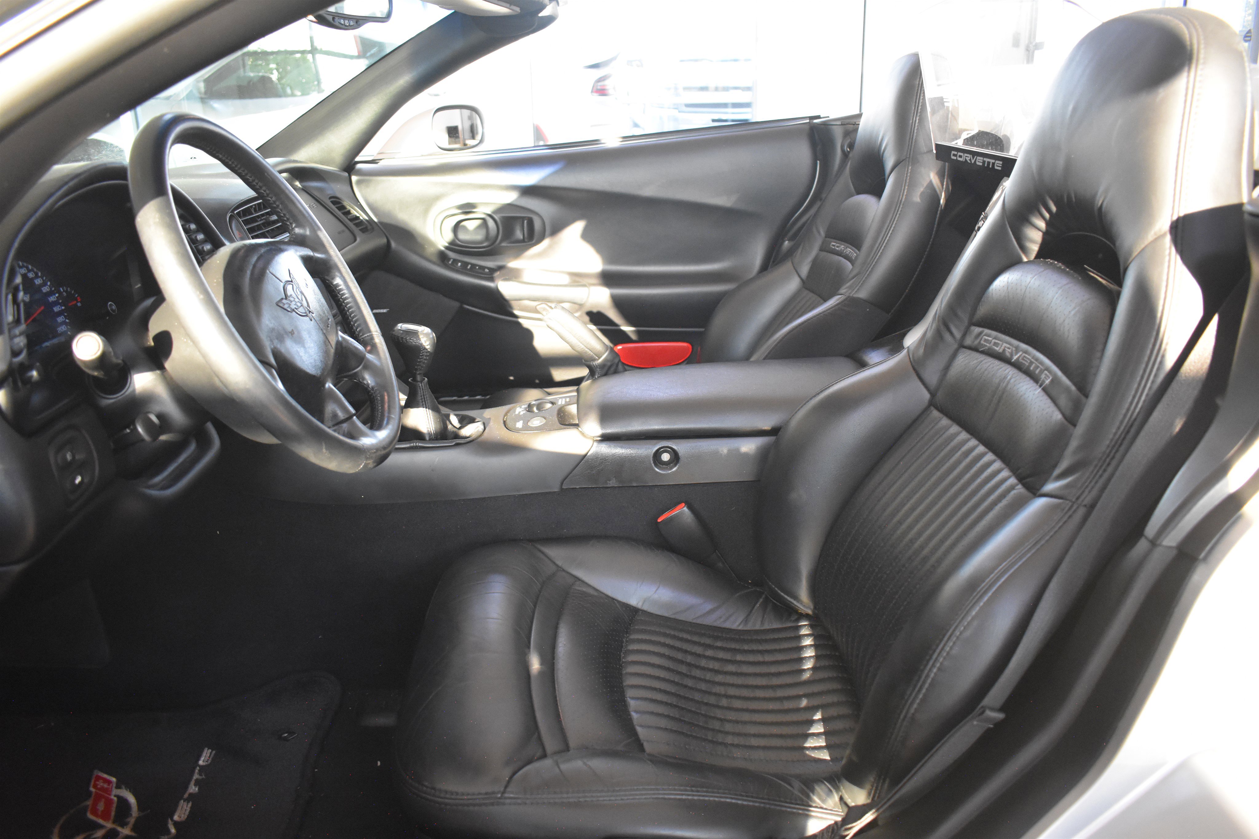 2001 Chevrolet Corvette photo 9