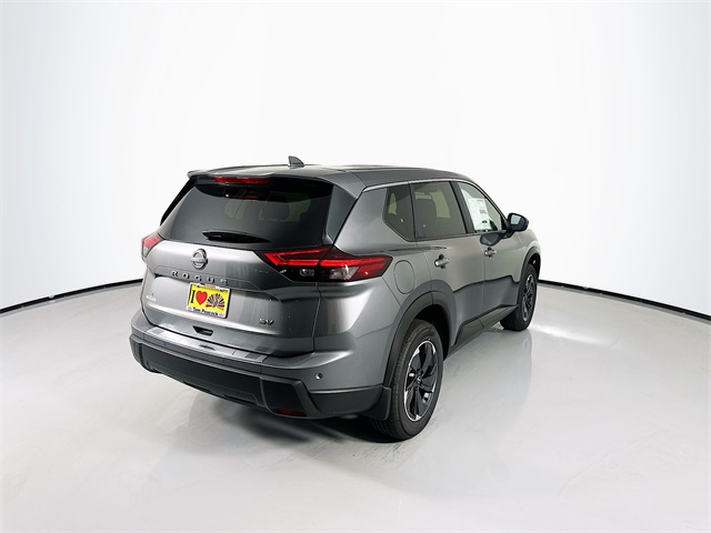 2024 Nissan Rogue SV photo 5