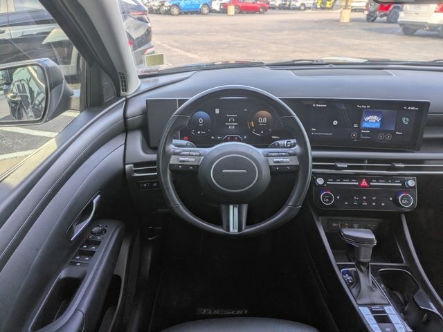 2025 Hyundai Tucson SEL Convenience photo 13