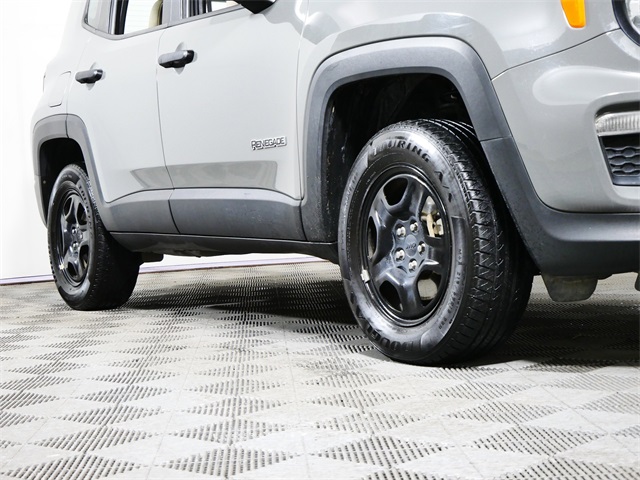 Certified 2019 Jeep Renegade Sport with VIN ZACNJBABXKPK62312 for sale in Apple Valley, Minnesota