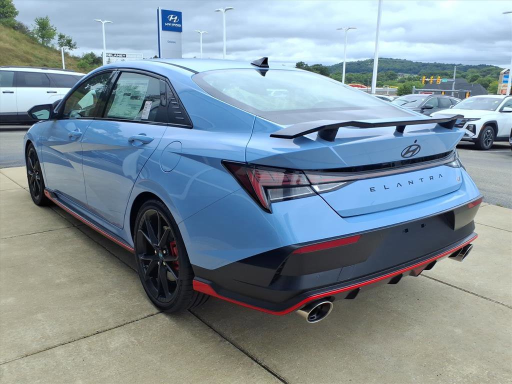 2025 Hyundai Elantra N photo 3