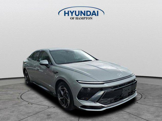 2026 Hyundai Sonata SEL's photo