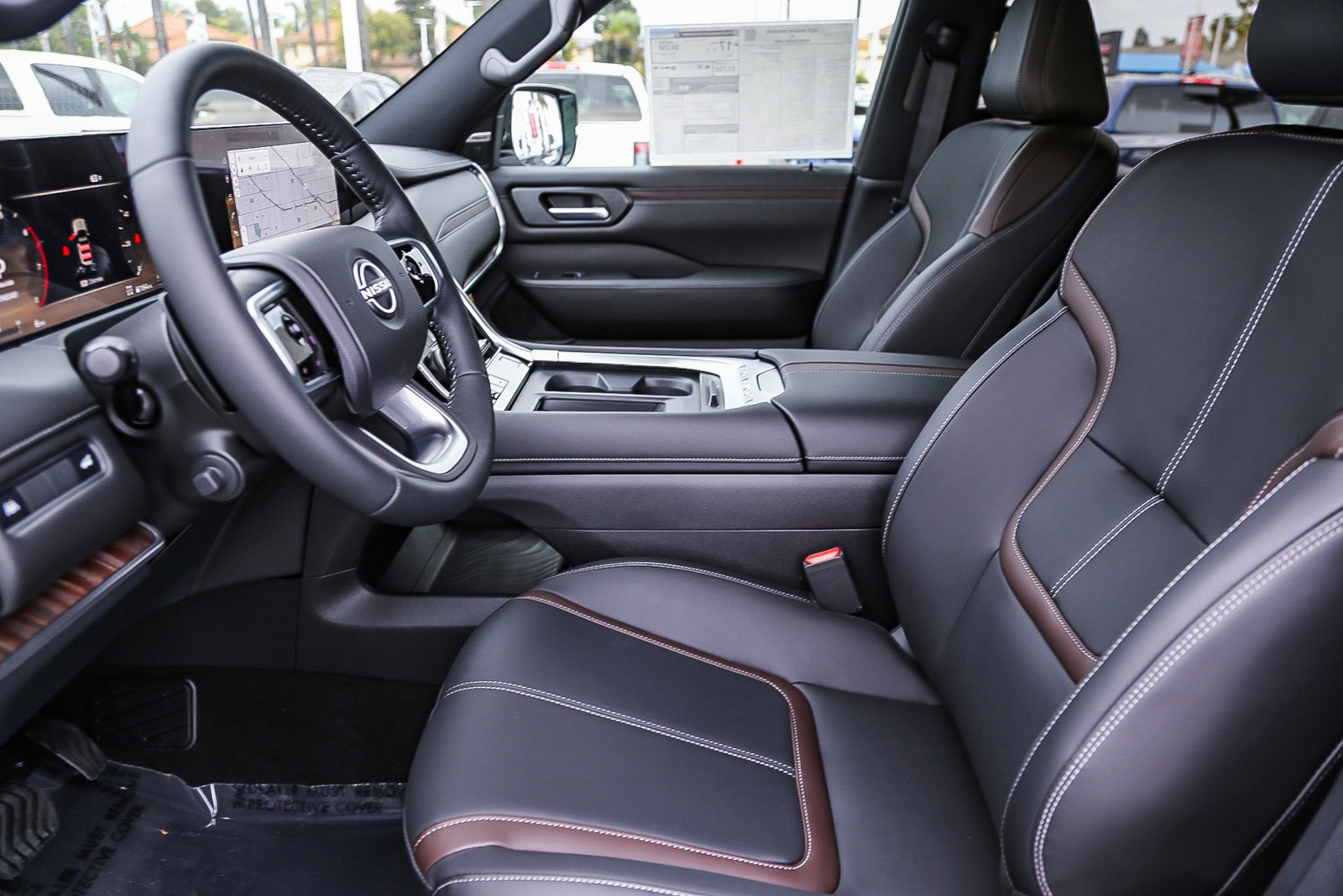 2025 Nissan Armada SL photo 17