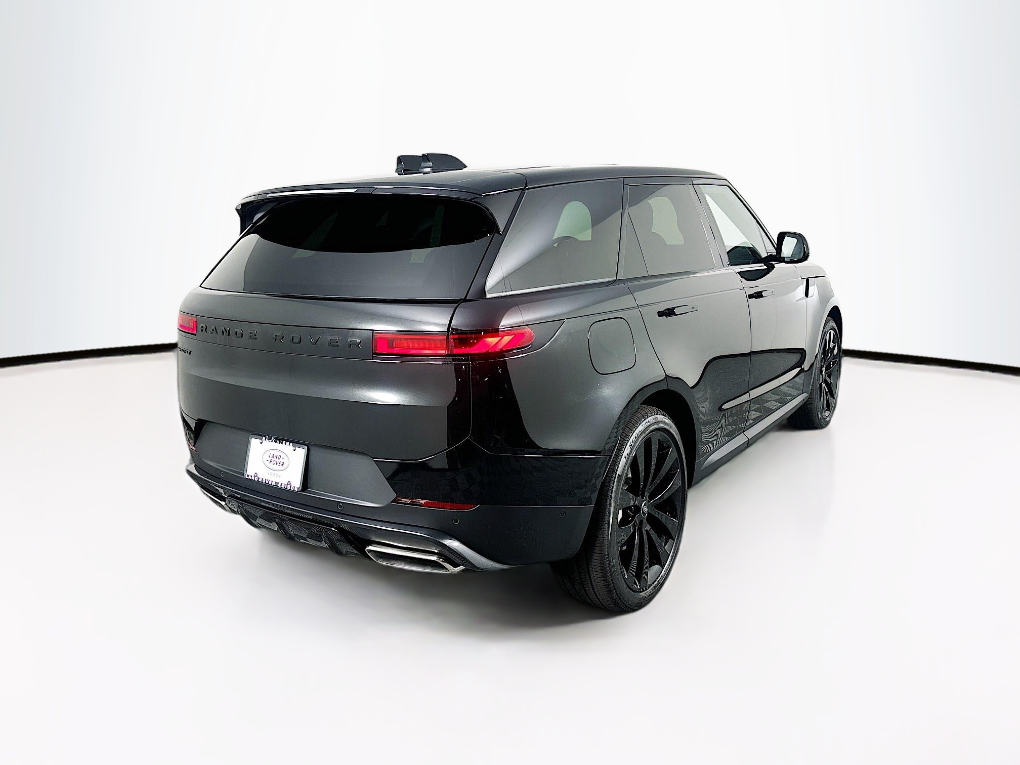 2025 Land Rover Range Rover Sport SE photo 4