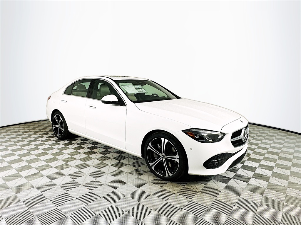 2025 Mercedes-Benz C-Class Sedan C 300's photo