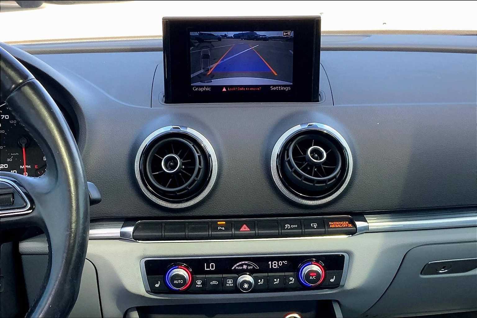 2015 Audi A3 1.8T Premium Plus photo 6