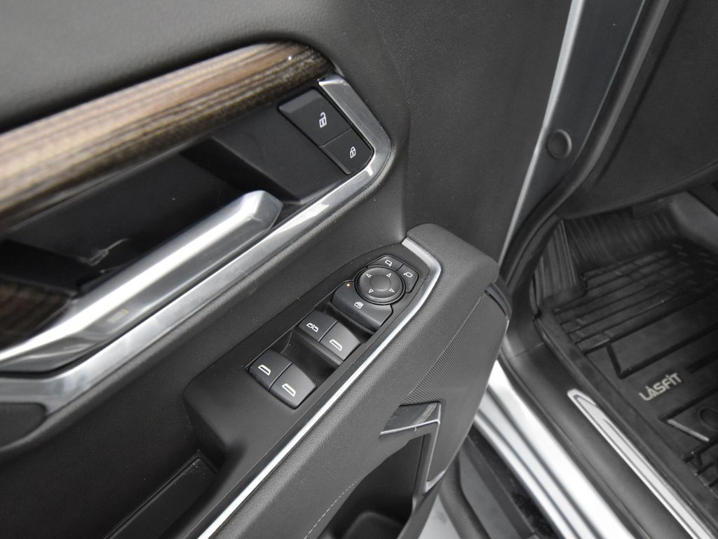 2025 Chevrolet Silverado 2500HD LT photo 15