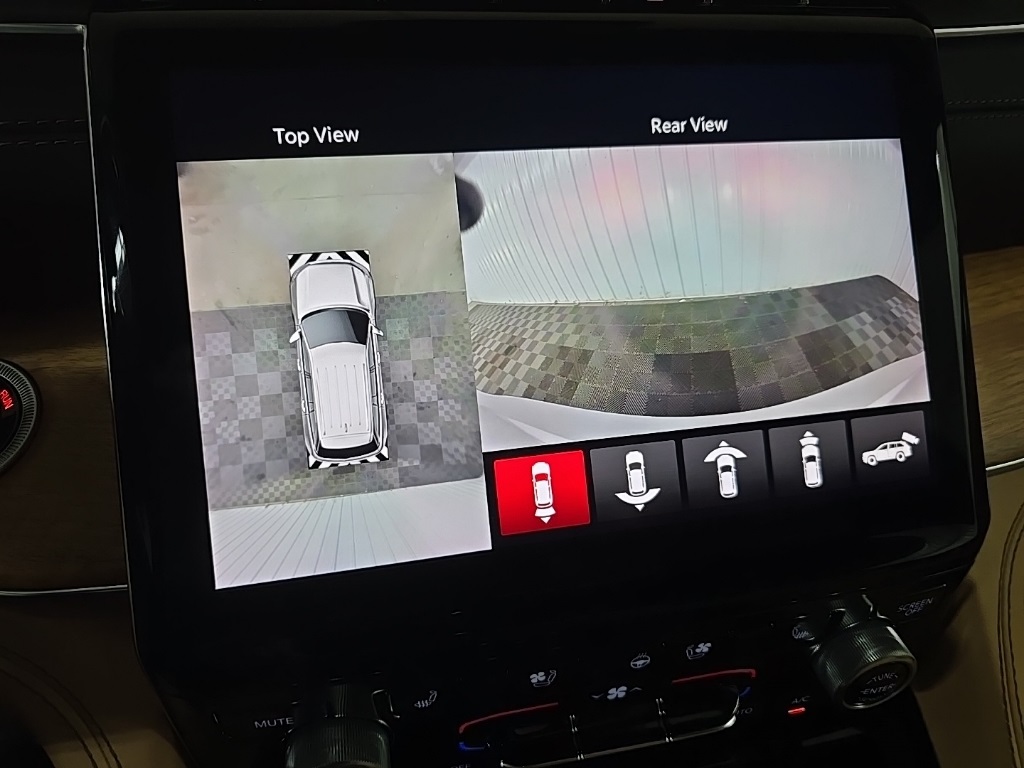 2021 Jeep Grand Cherokee L Summit Reserve photo 24