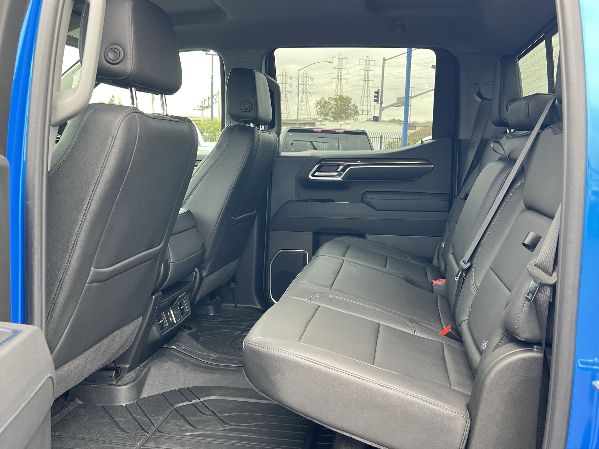 2026 Chevrolet Silverado 1500 LT photo 22
