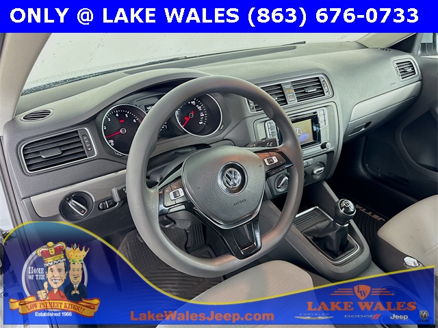 2017 Volkswagen Jetta 1.4T S photo 4