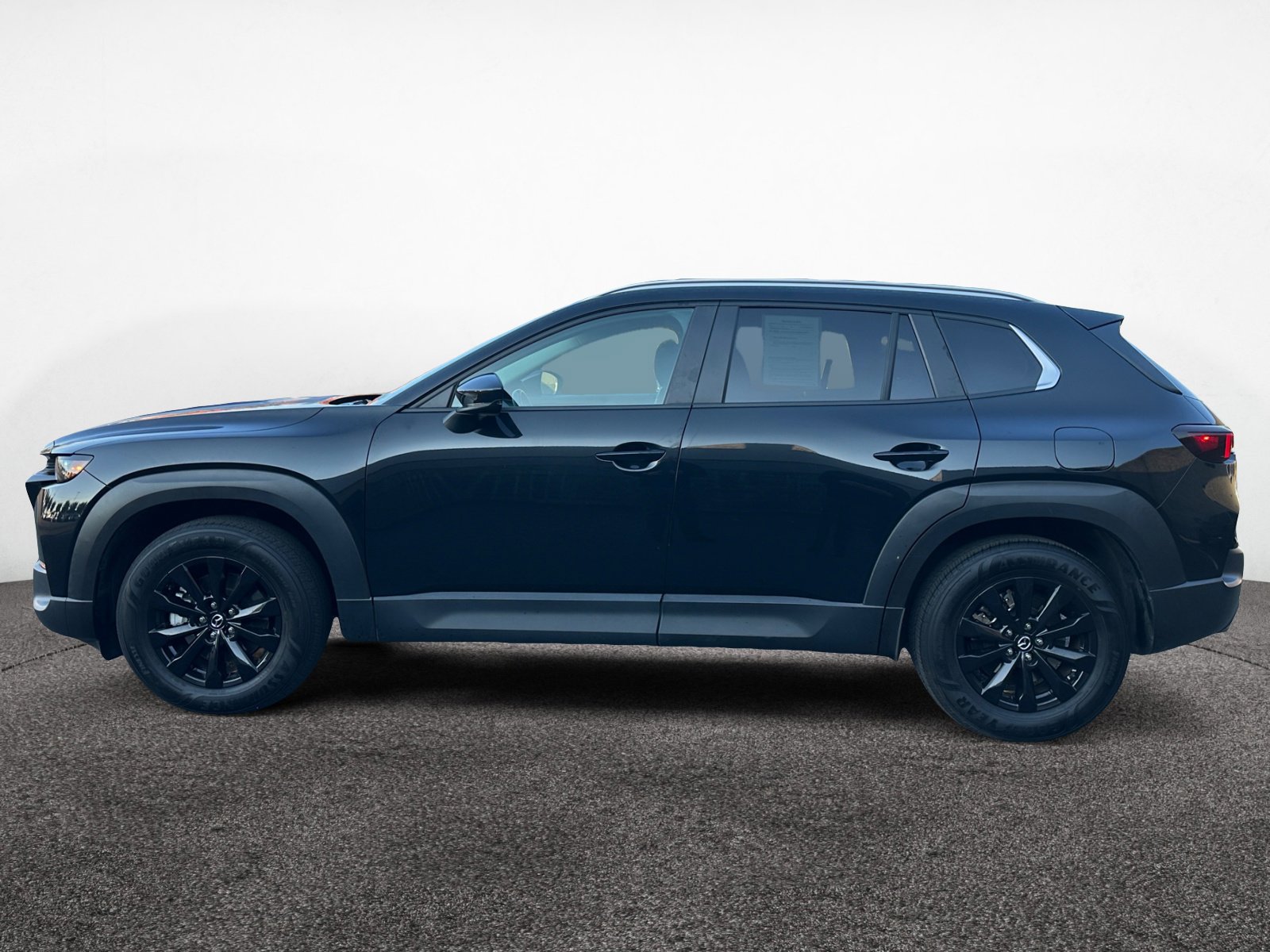 2024 Mazda CX-50 2.5 S Preferred photo 2