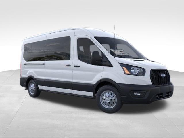 2025 Ford Transit photo 5