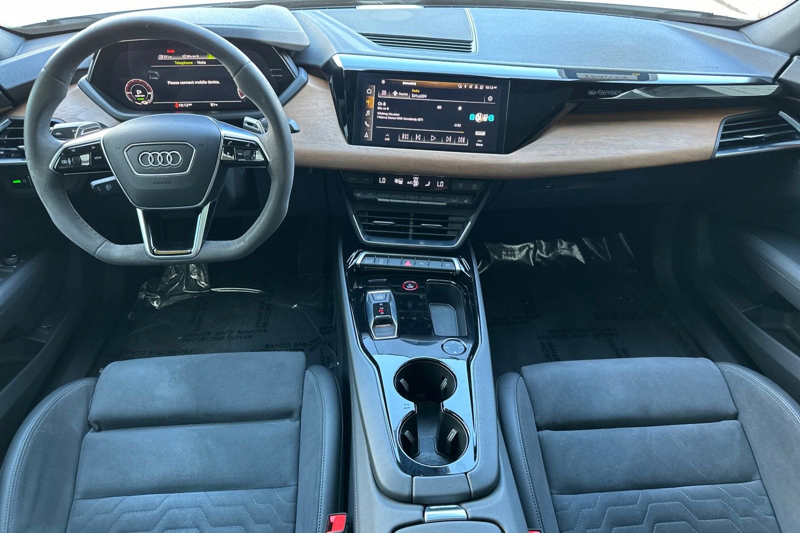 2022 Audi e-tron GT Premium Plus photo 12