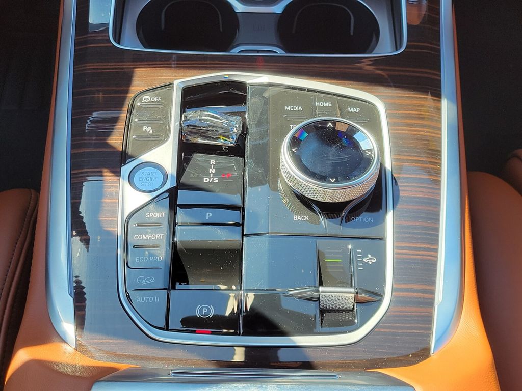 2026 Bmw X7 M60i photo 19