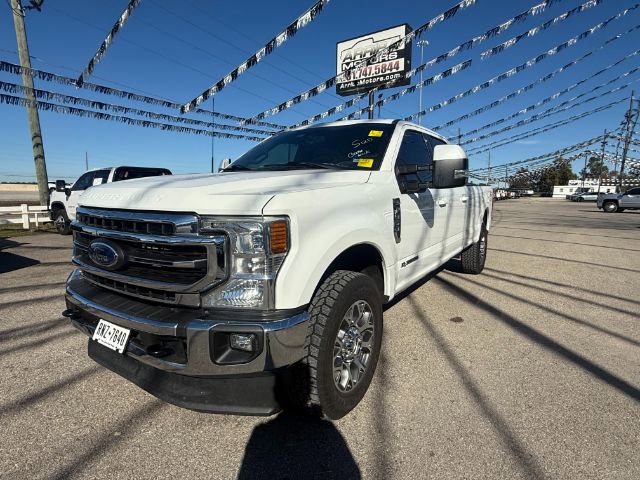 2022 Ford F-350 Super Duty Lariat's photo