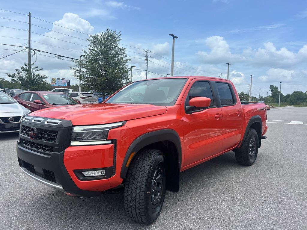 2025 Nissan Frontier PRO-4X photo 3