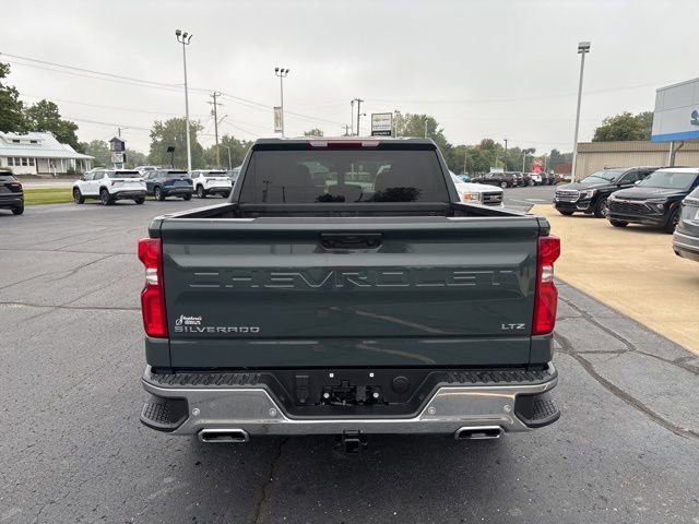 2025 Chevrolet Silverado 1500 LTZ photo 5
