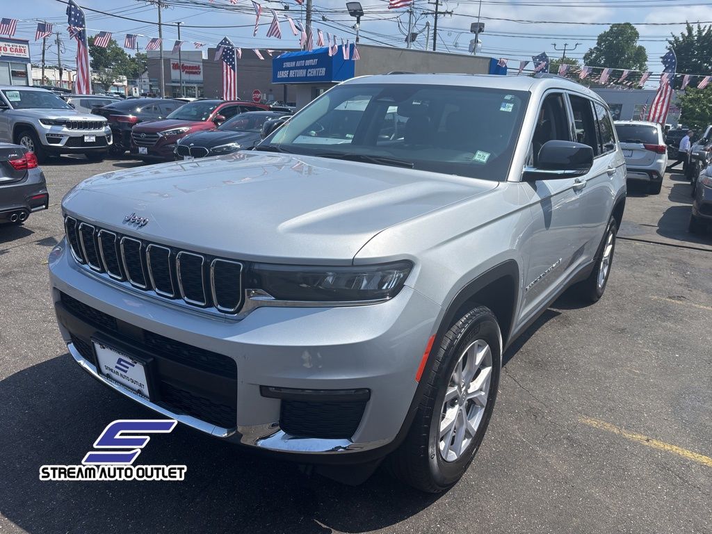2021 Jeep Grand Cherokee Limited photo 3