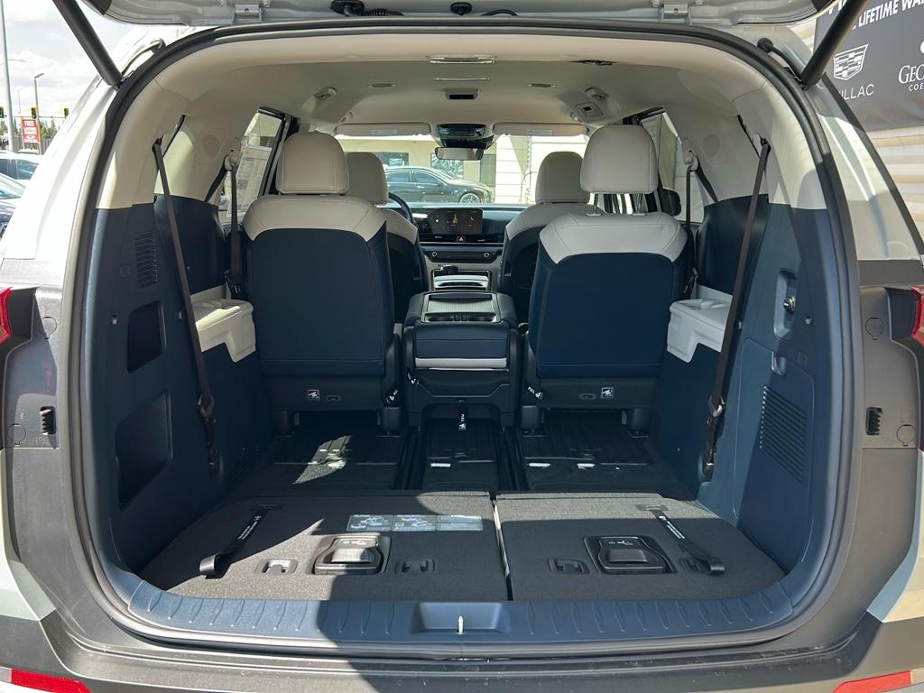 2026 Kia Carnival EX photo 12