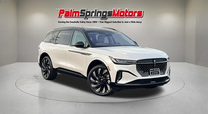 2026 Lincoln Nautilus Reserve's photo