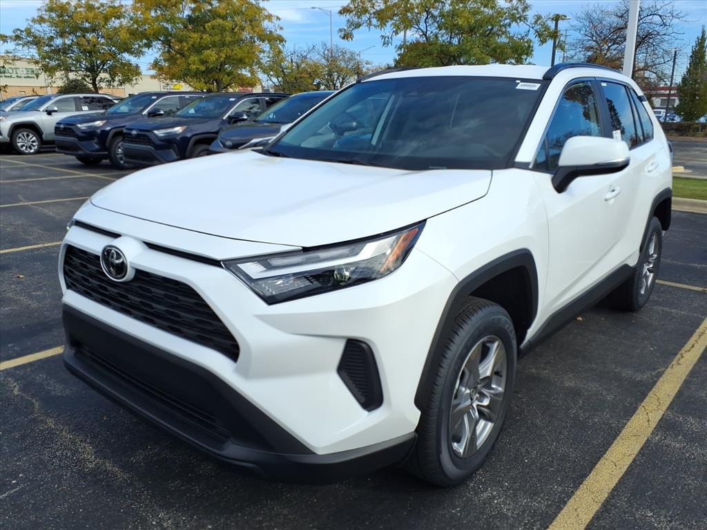 2025 Toyota RAV4 XLE