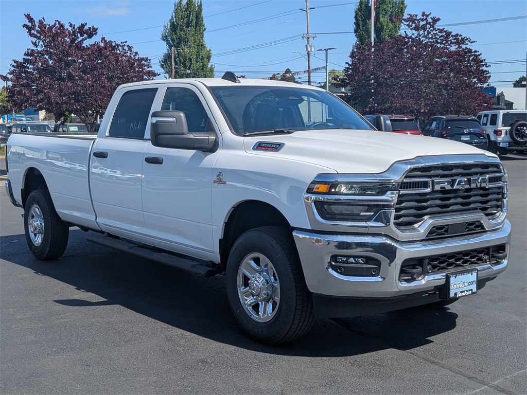 2025 Ram 3500 Tradesman photo 8