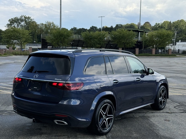 2024 Mercedes Benz GLS 450 4MATIC photo 5