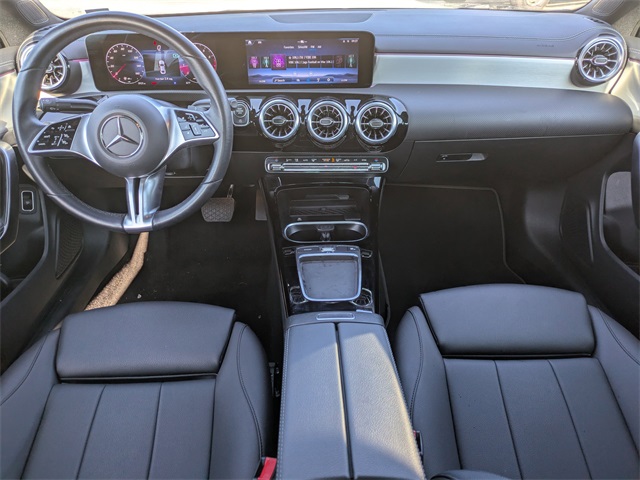 2025 Mercedes Benz CLA 250 photo 13