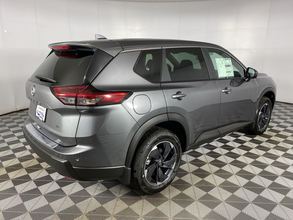 2026 Nissan Rogue SV photo 15