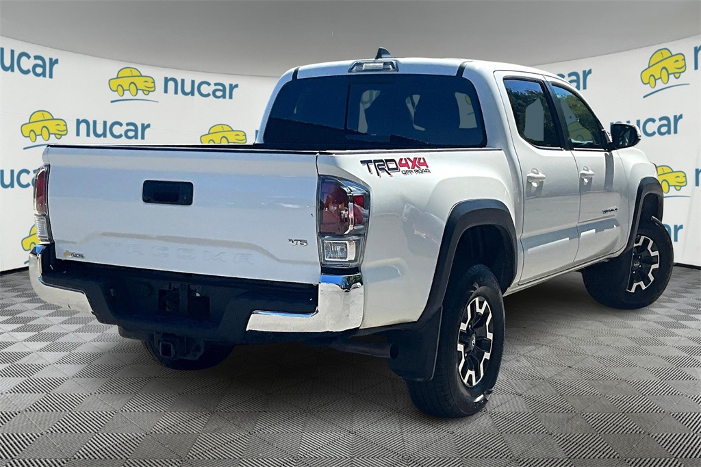 2023 Toyota Tacoma TRD Off-Road photo 6