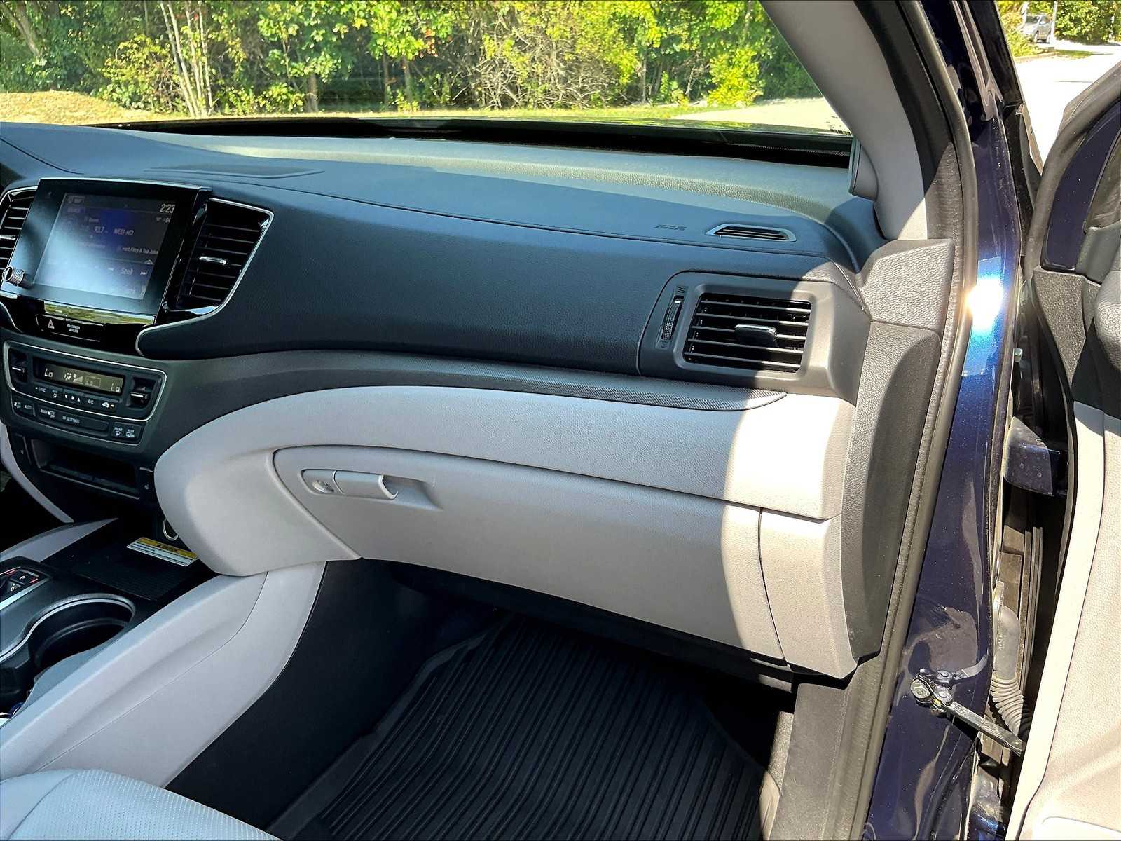 2022 Honda Ridgeline RTL-E photo 13