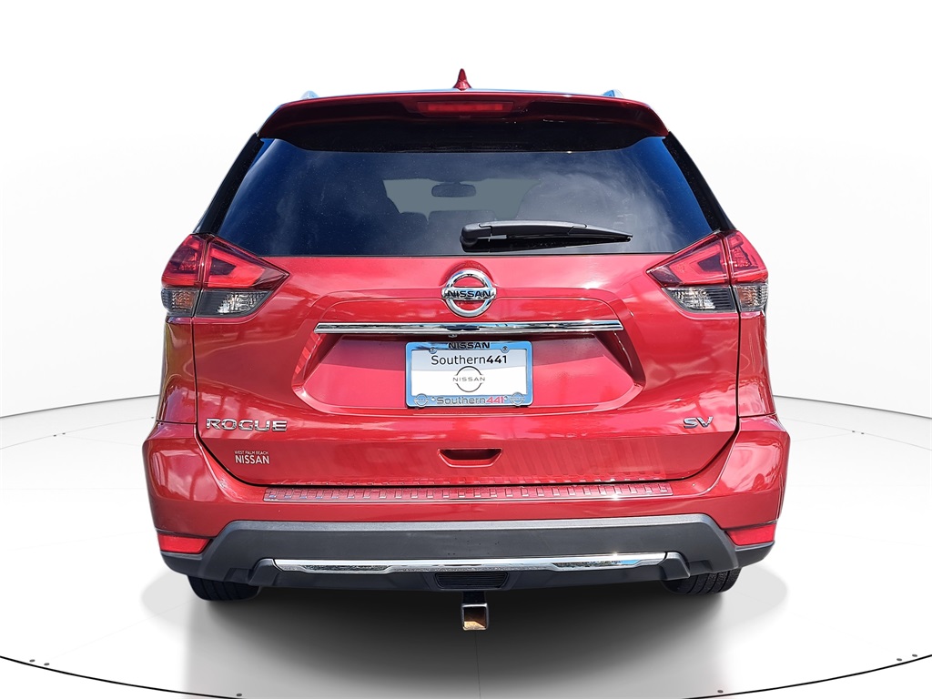 2018 Nissan Rogue SV photo 5