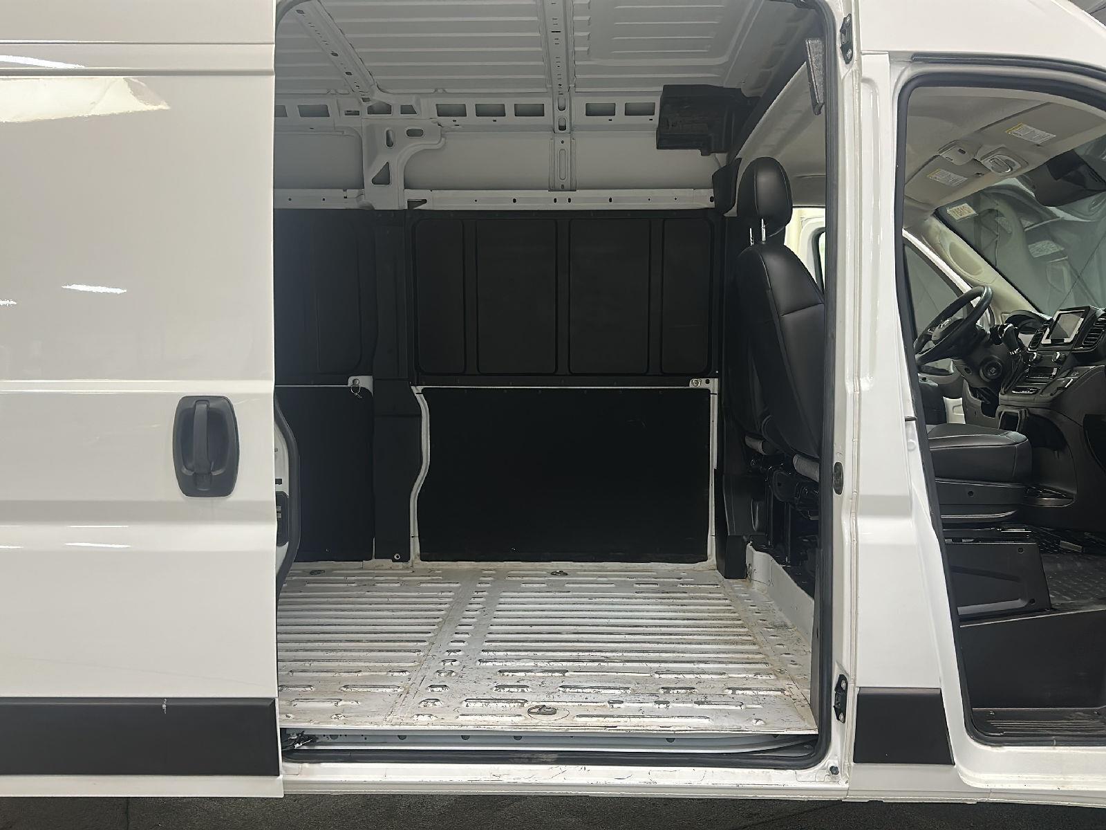 2023 Ram ProMaster 2500 photo 22